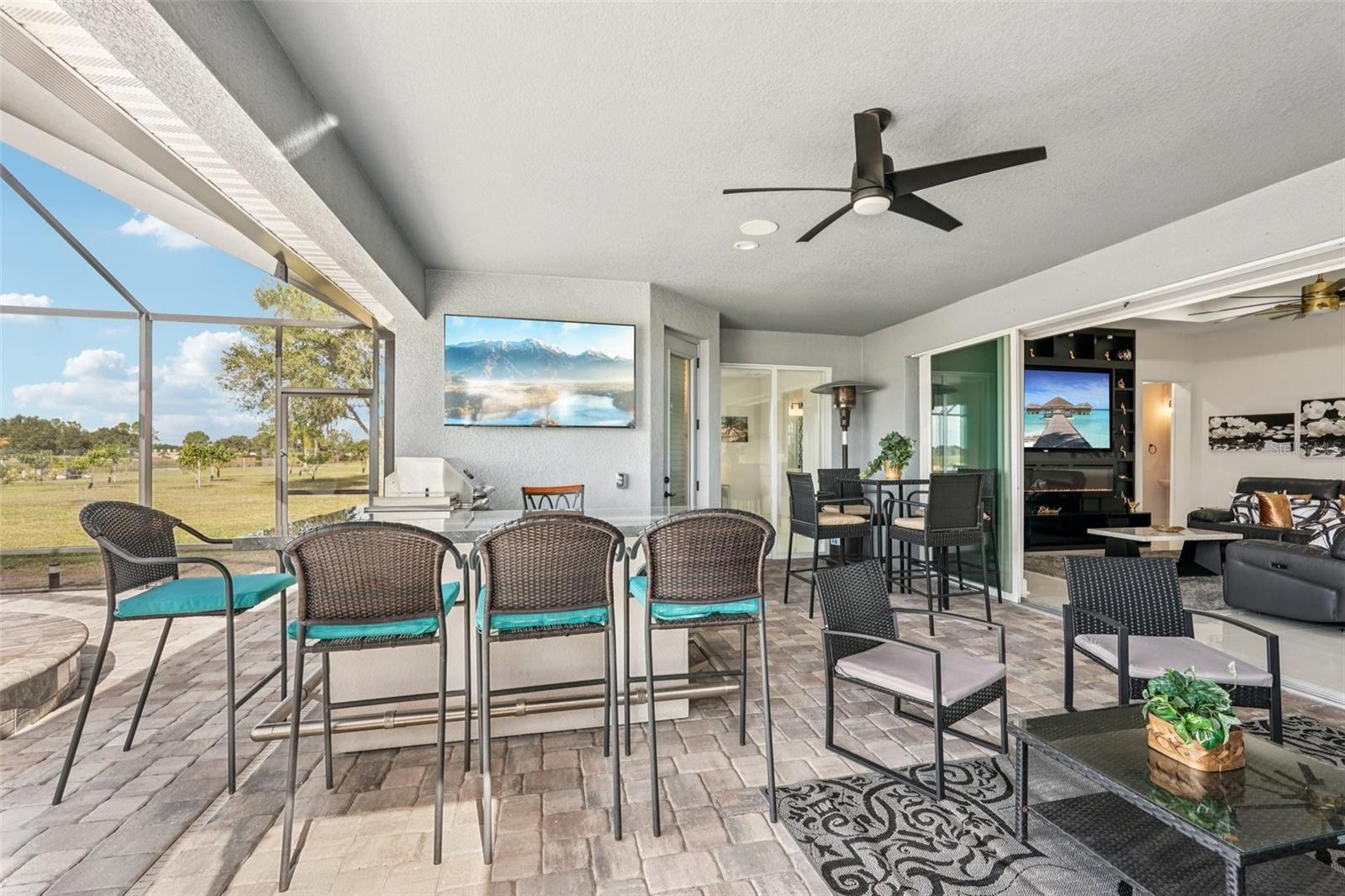 Listing photo id 48 for 5027 Lake Toscana Drive