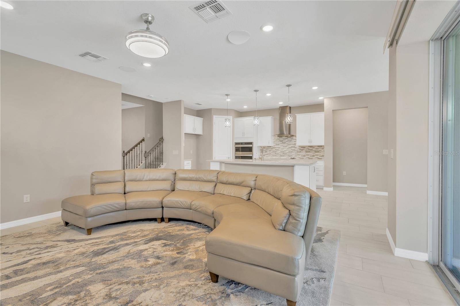 Image 12 of 50 For 9107 Rally Spring Loop