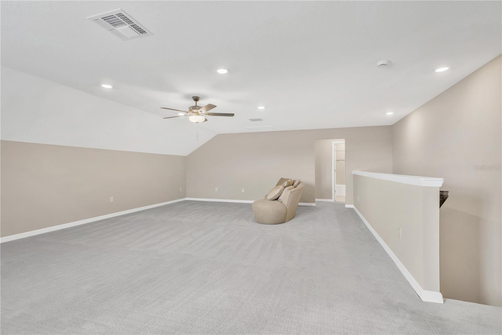 Image 25 of 50 For 9107 Rally Spring Loop