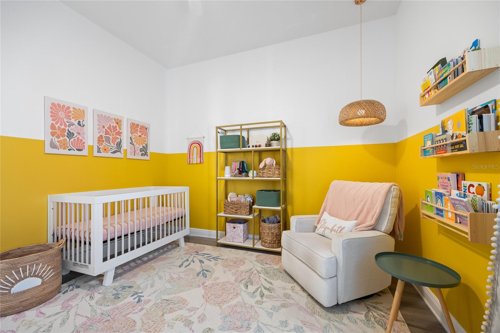 Image 23 of 42 For 1854 13th Avenue N