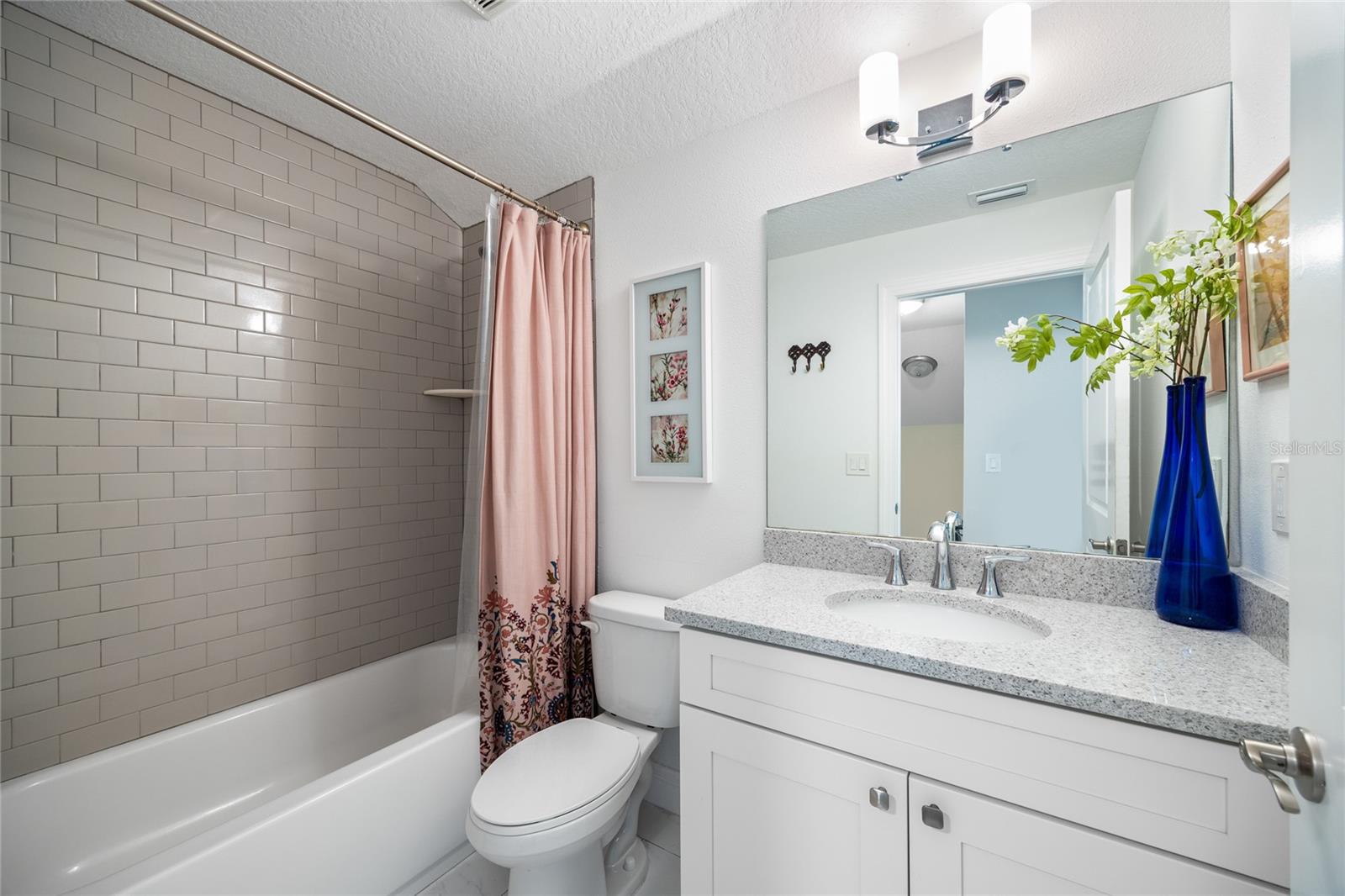 Image 29 of 42 For 1854 13th Avenue N