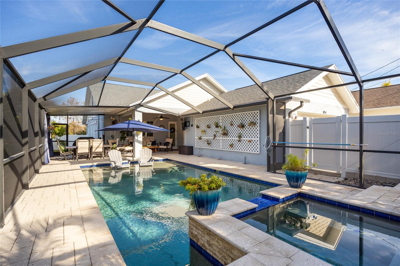 Image 31 of 42 For 1854 13th Avenue N