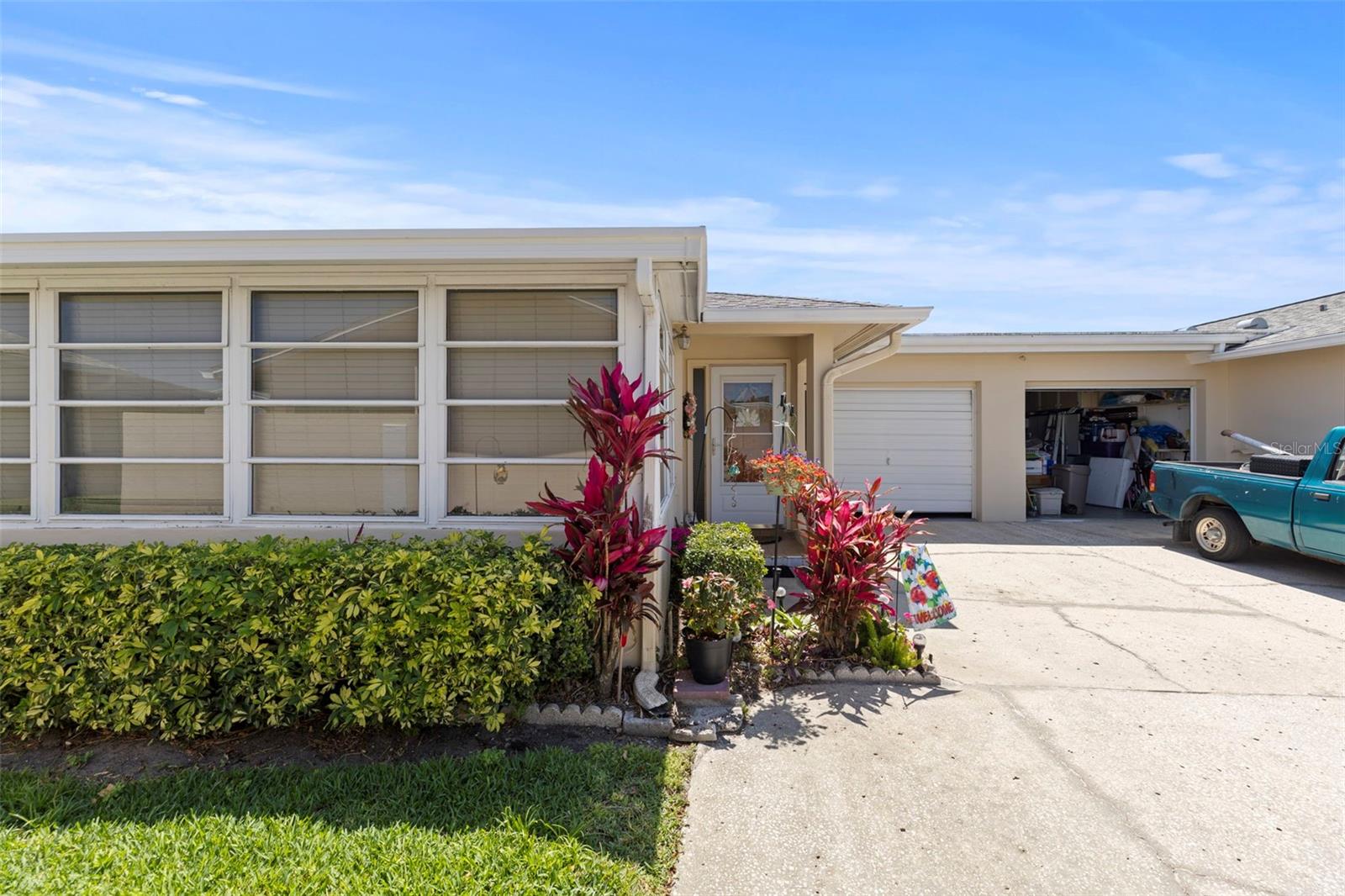 Image 12 of 42 For 2735 Sherbrooke Lane D