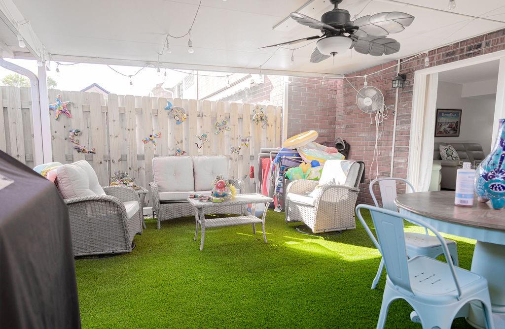 Image 17 of 53 For 2250 Palmetto Avenue 220