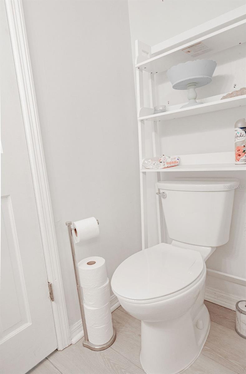 Image 30 of 53 For 2250 Palmetto Avenue 220