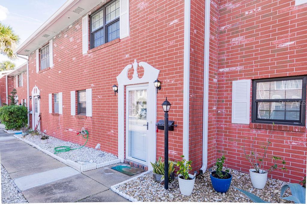 Image 48 of 53 For 2250 Palmetto Avenue 220