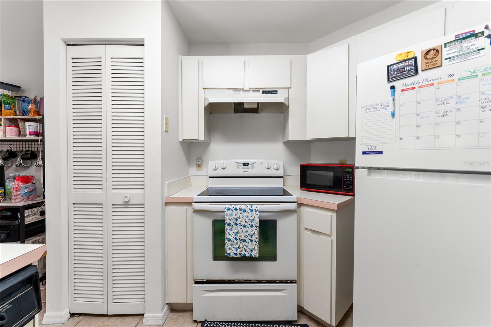 Image 13 of 57 For 24134 Hampton Place