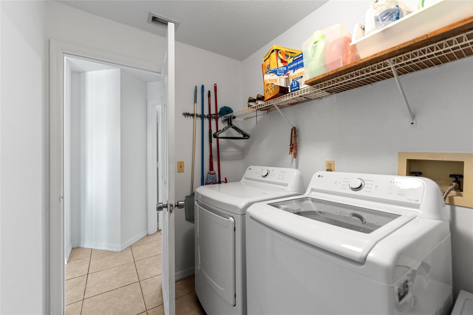 Image 30 of 57 For 24134 Hampton Place