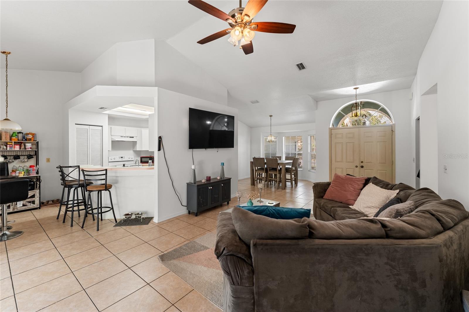 Image 6 of 57 For 24134 Hampton Place