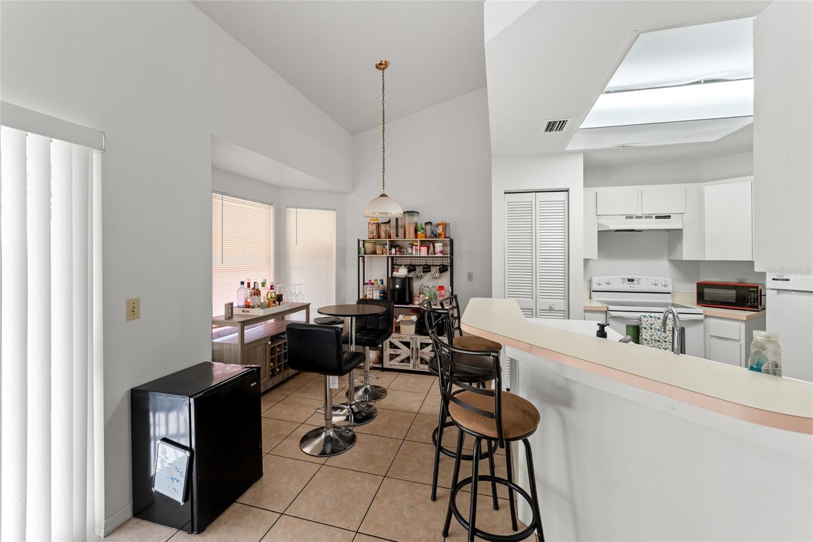 Image 9 of 57 For 24134 Hampton Place