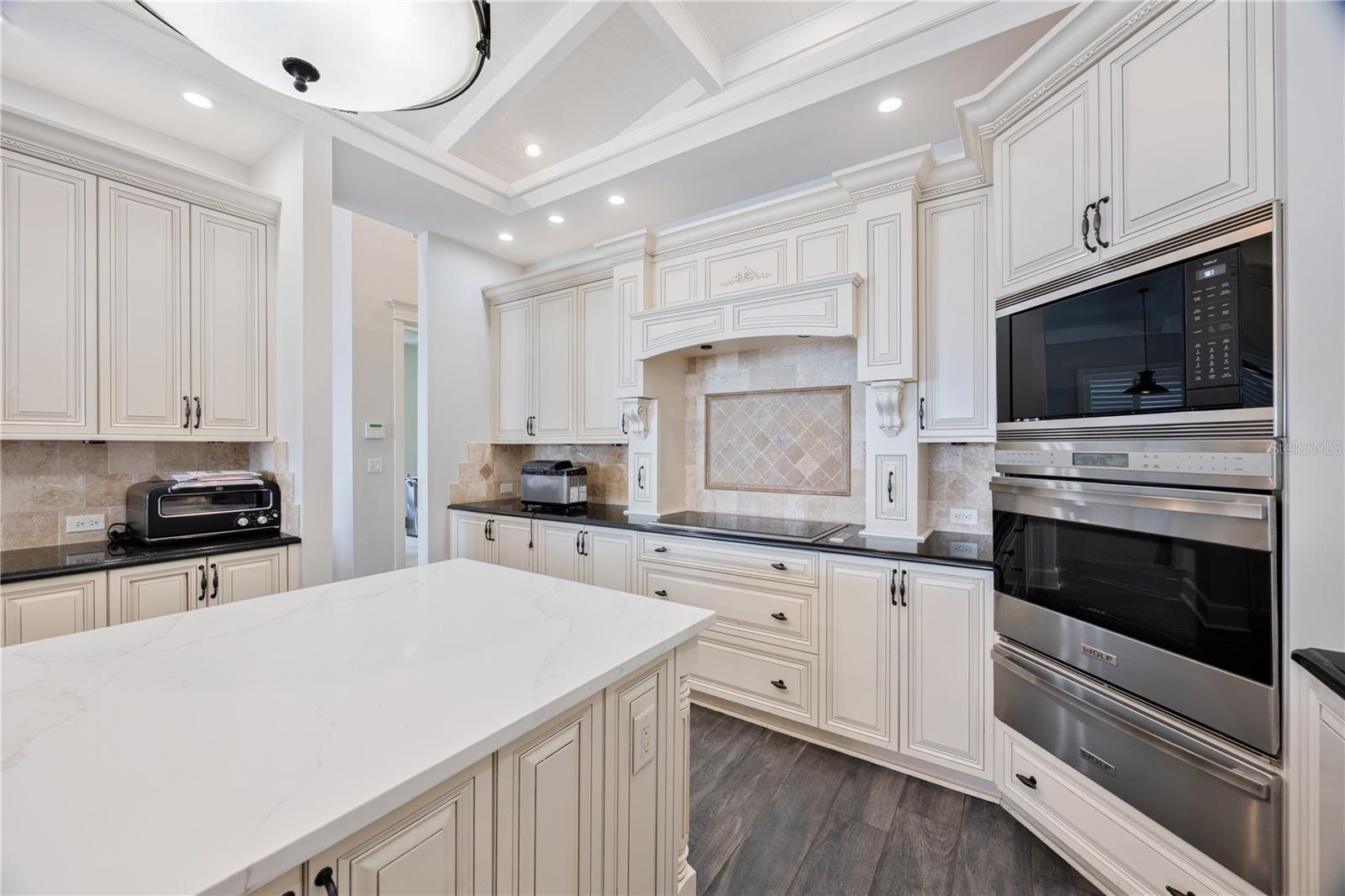 Listing photo id 14 for 80 Shore Drive