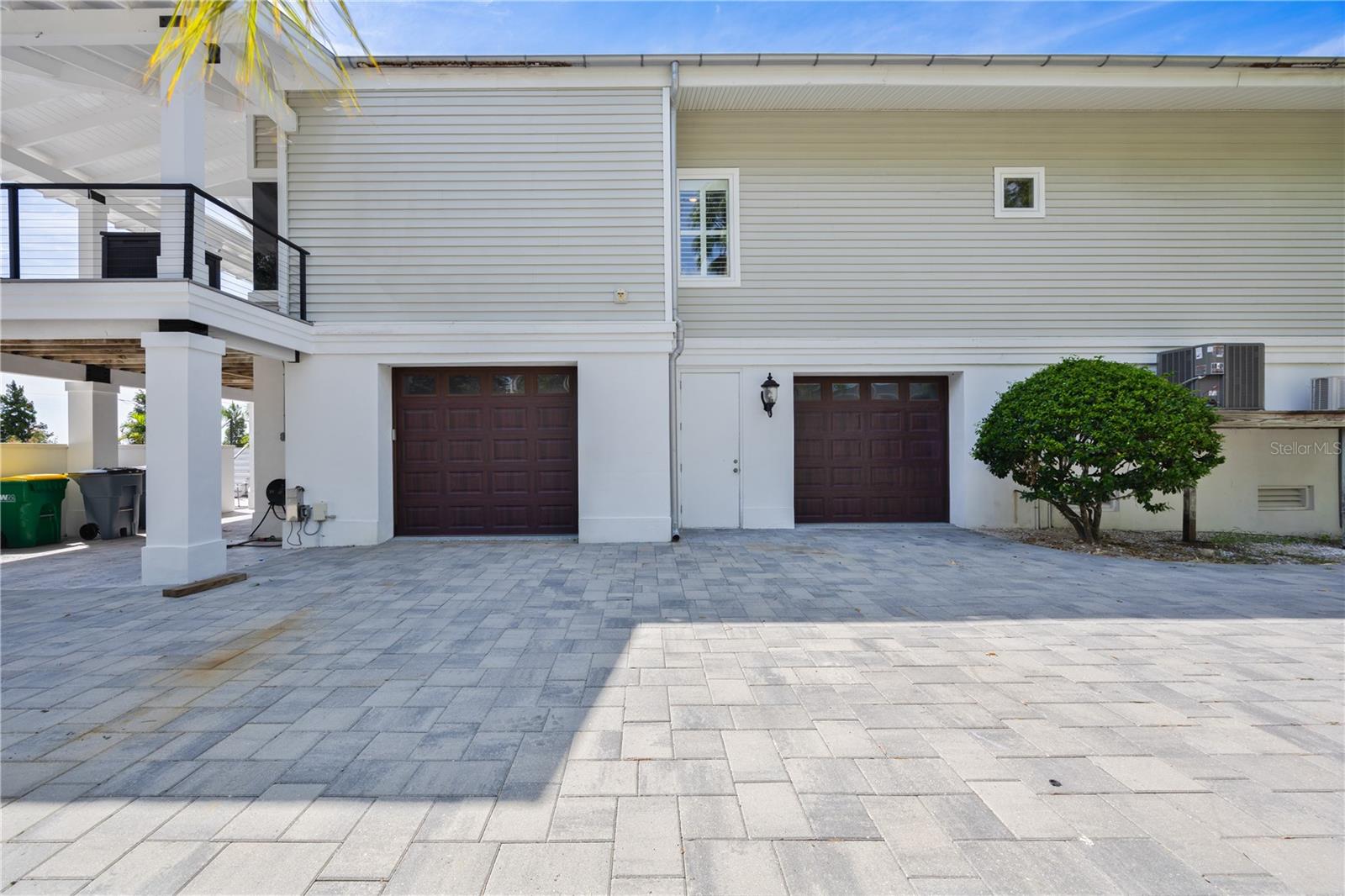 Listing photo id 35 for 80 Shore Drive