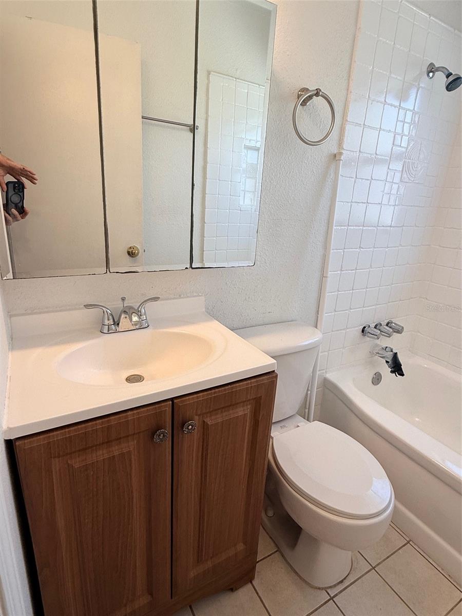 Image 17 of 37 For 1400 Alhambra Way S