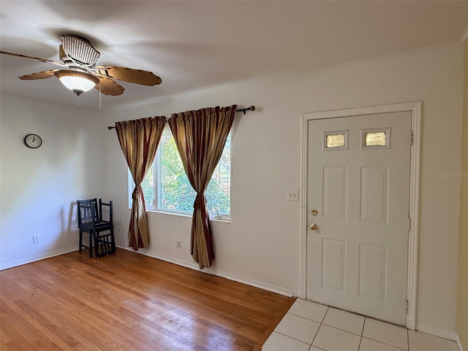 Image 3 of 37 For 1400 Alhambra Way S