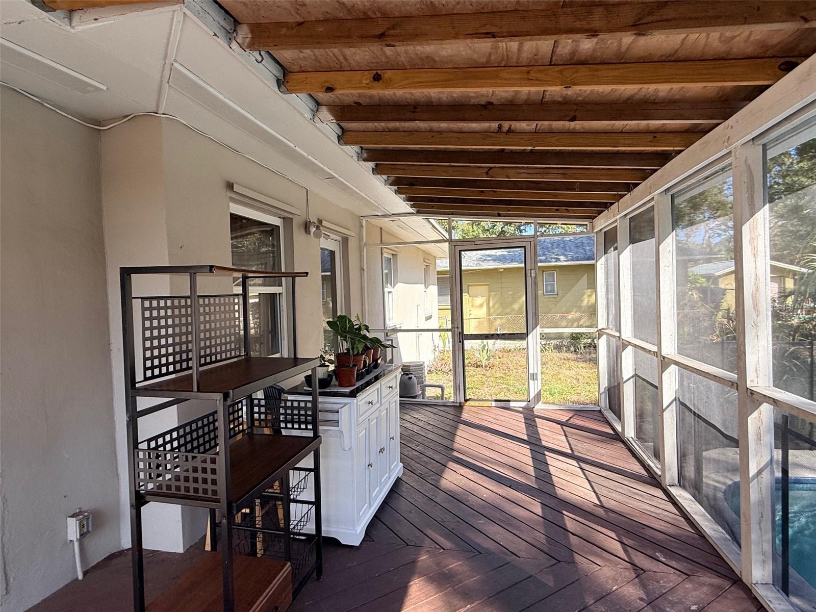 Image 31 of 37 For 1400 Alhambra Way S