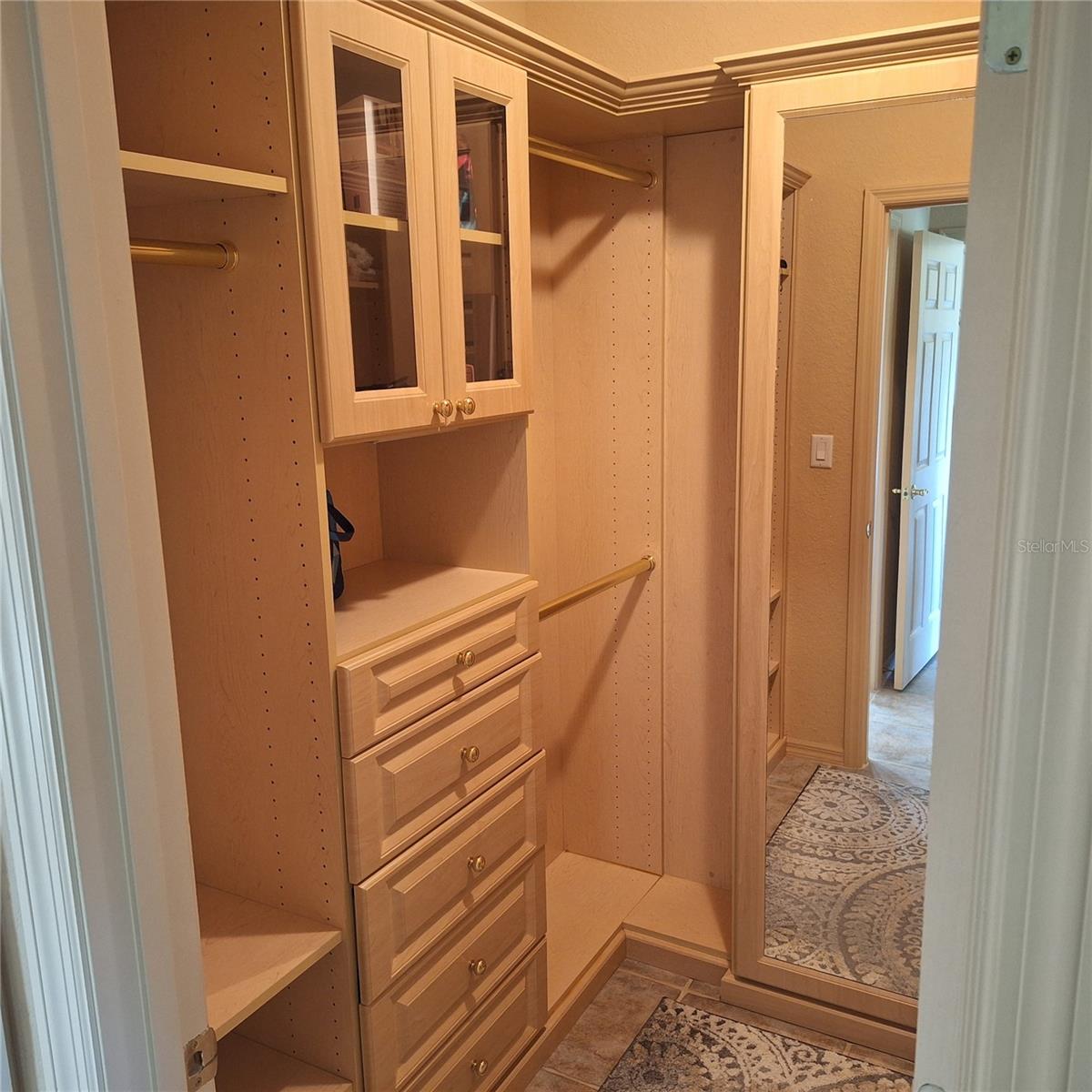 Image 30 of 50 For 1695 Pinellas Bayway S D1