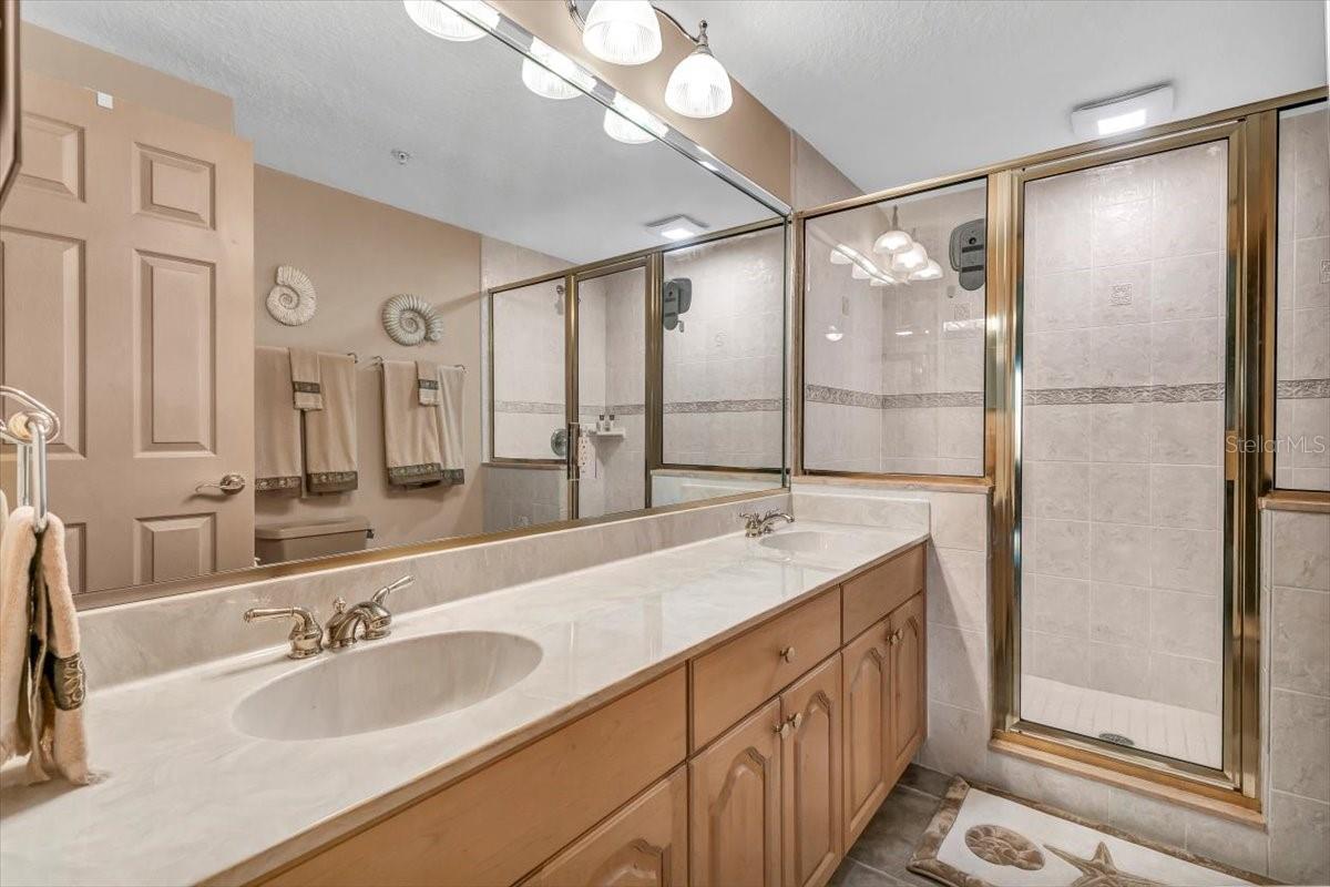 Image 34 of 50 For 1695 Pinellas Bayway S D1