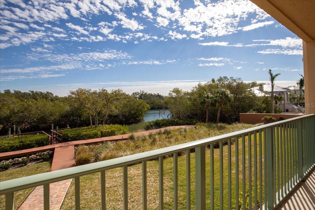 Image 6 of 50 For 1695 Pinellas Bayway S D1