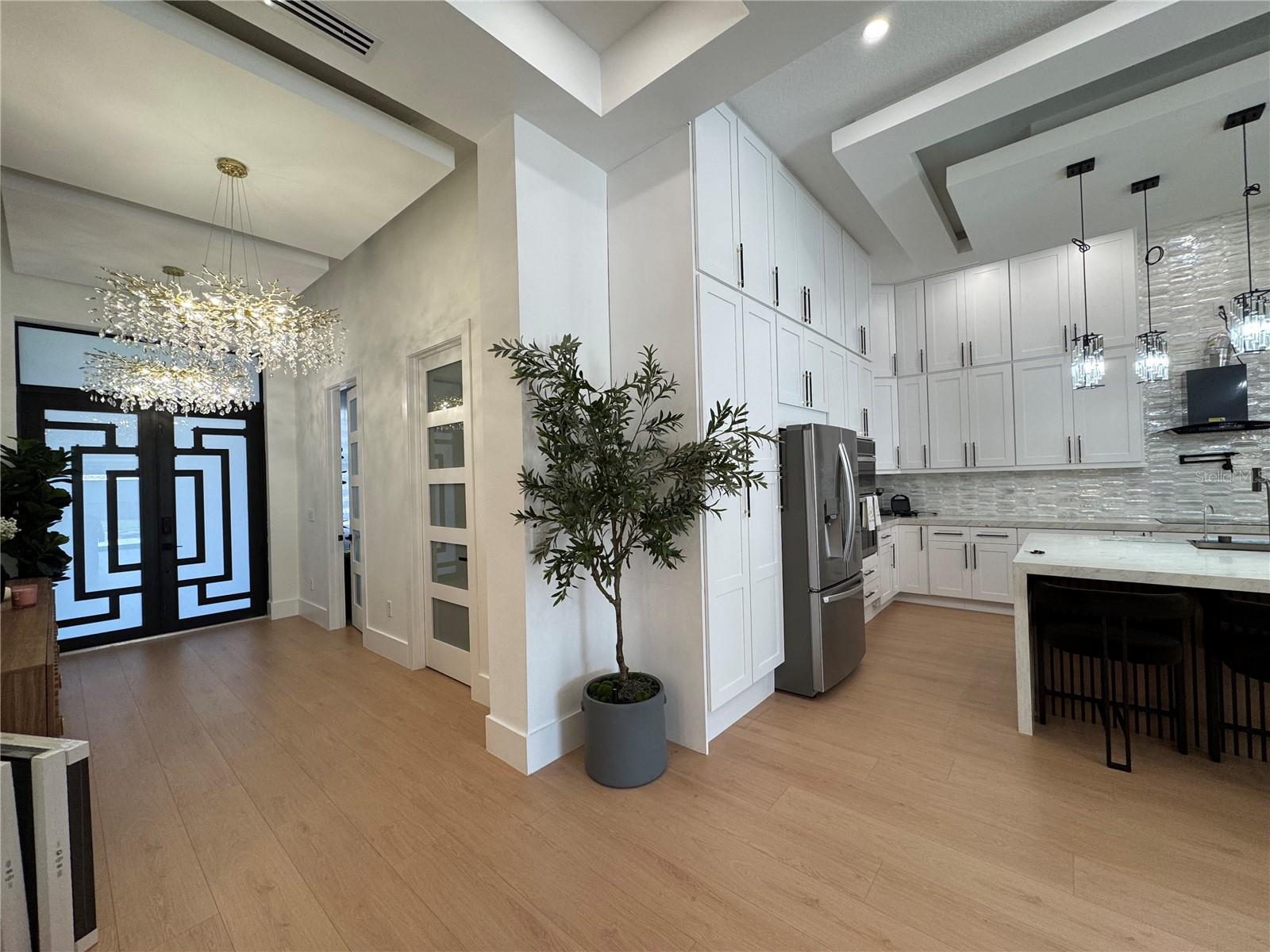 Image 10 of 54 For 17314 Us Highway 41