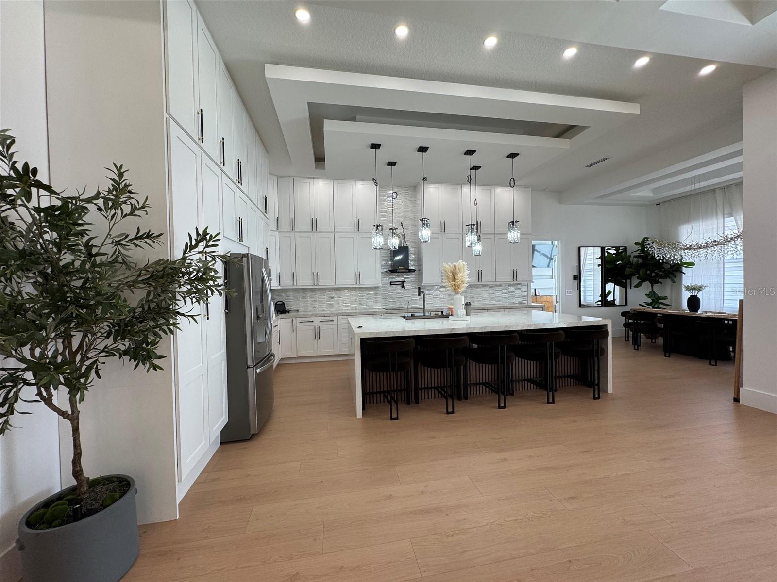 Image 11 of 54 For 17314 Us Highway 41