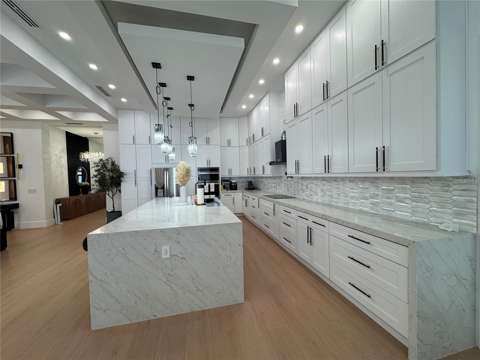 Image 14 of 54 For 17314 Us Highway 41