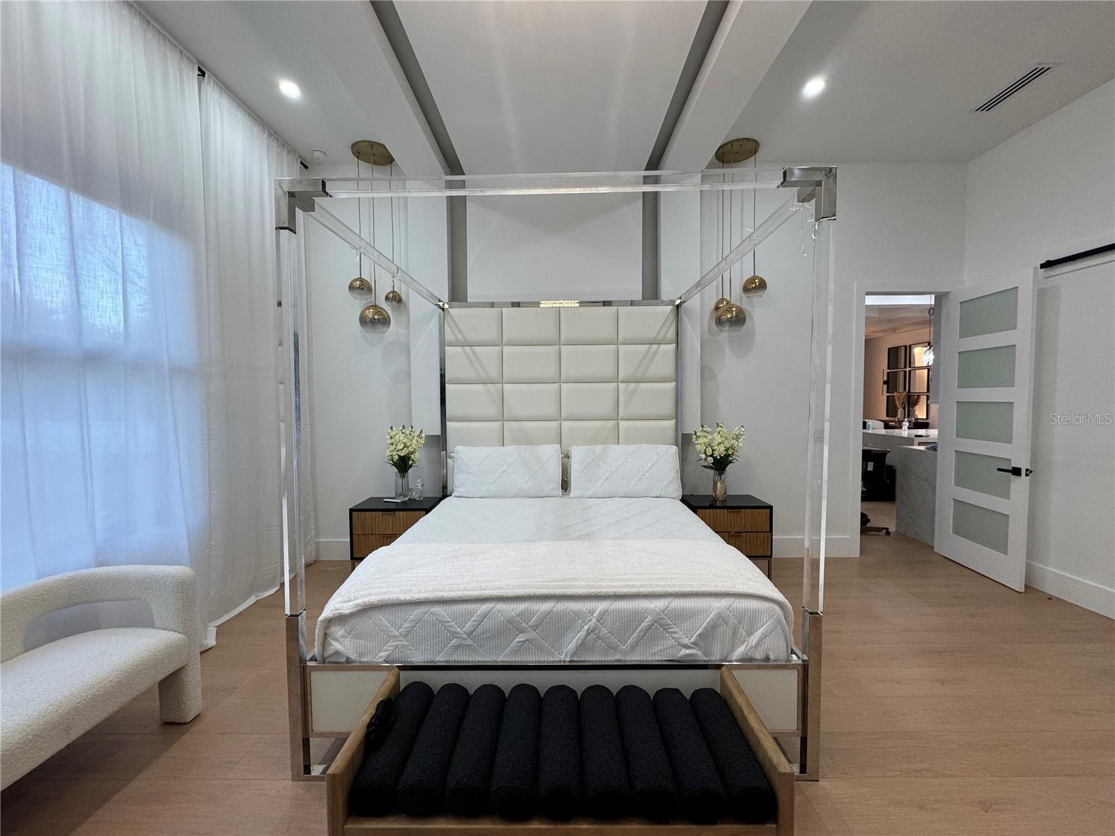 Image 18 of 54 For 17314 Us Highway 41