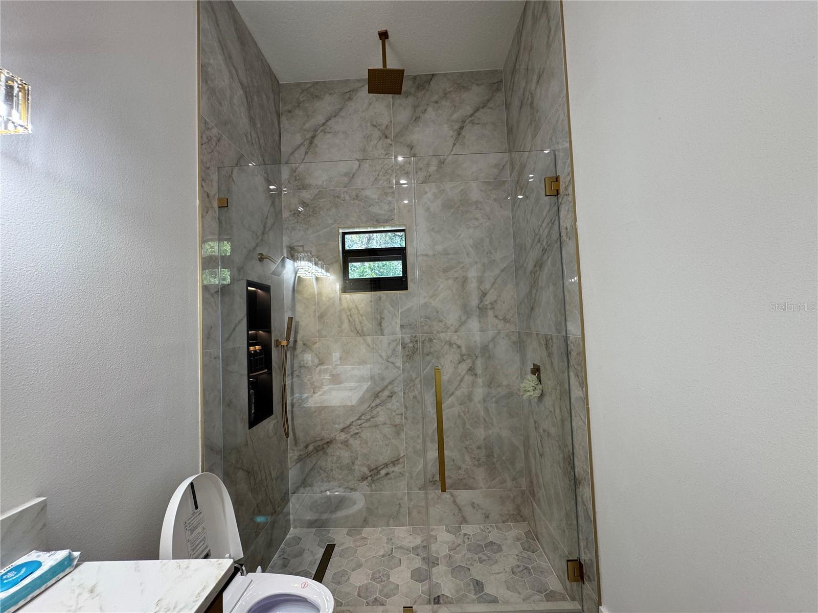 Image 33 of 54 For 17314 Us Highway 41