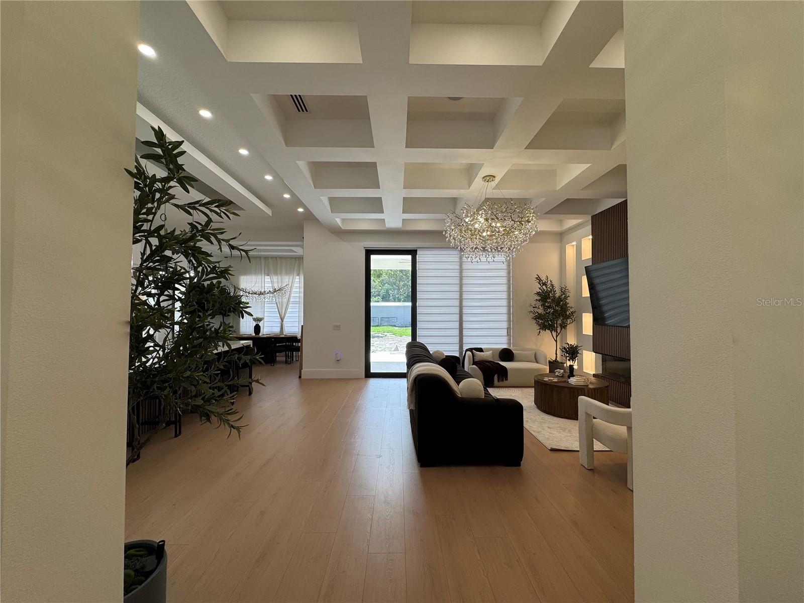 Image 7 of 54 For 17314 Us Highway 41