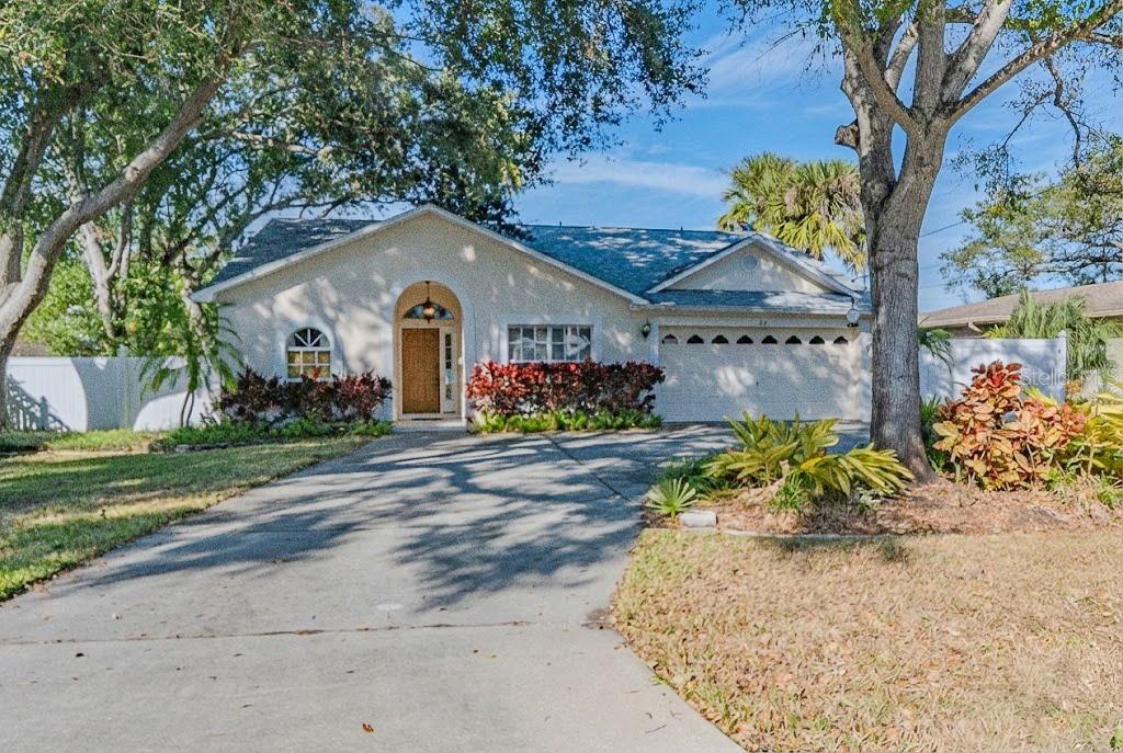 Details for 212 Mehlenbacher Road, BELLEAIR, FL 33756