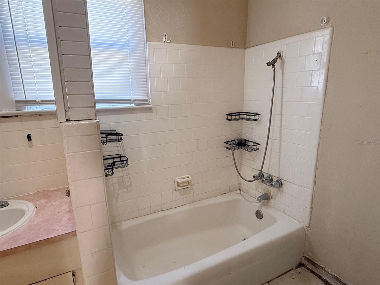 Image 14 of 24 For 2919 Sanchez Street