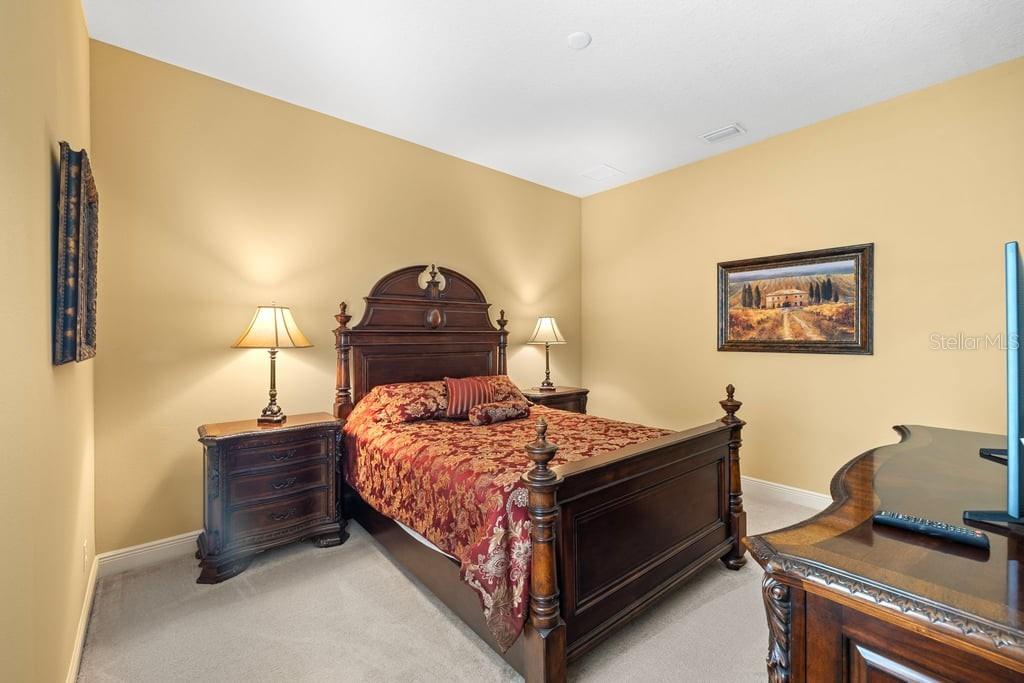 Image 21 of 57 For 8414 Eagle Brook Drive