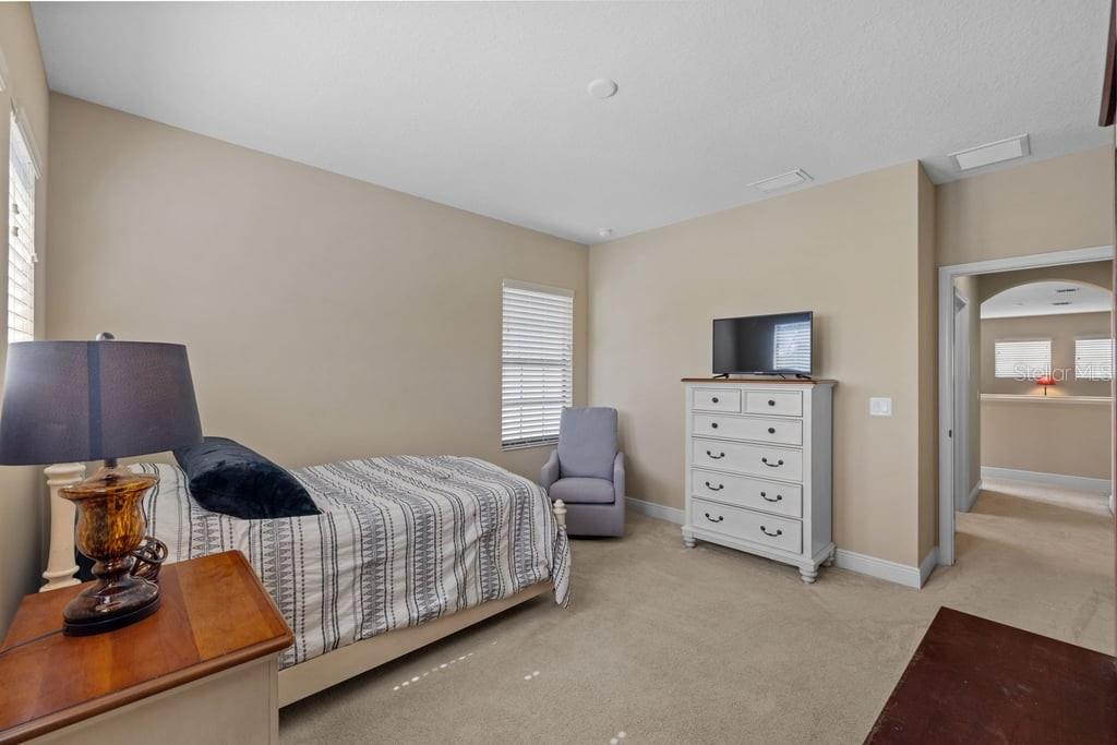 Image 29 of 57 For 8414 Eagle Brook Drive