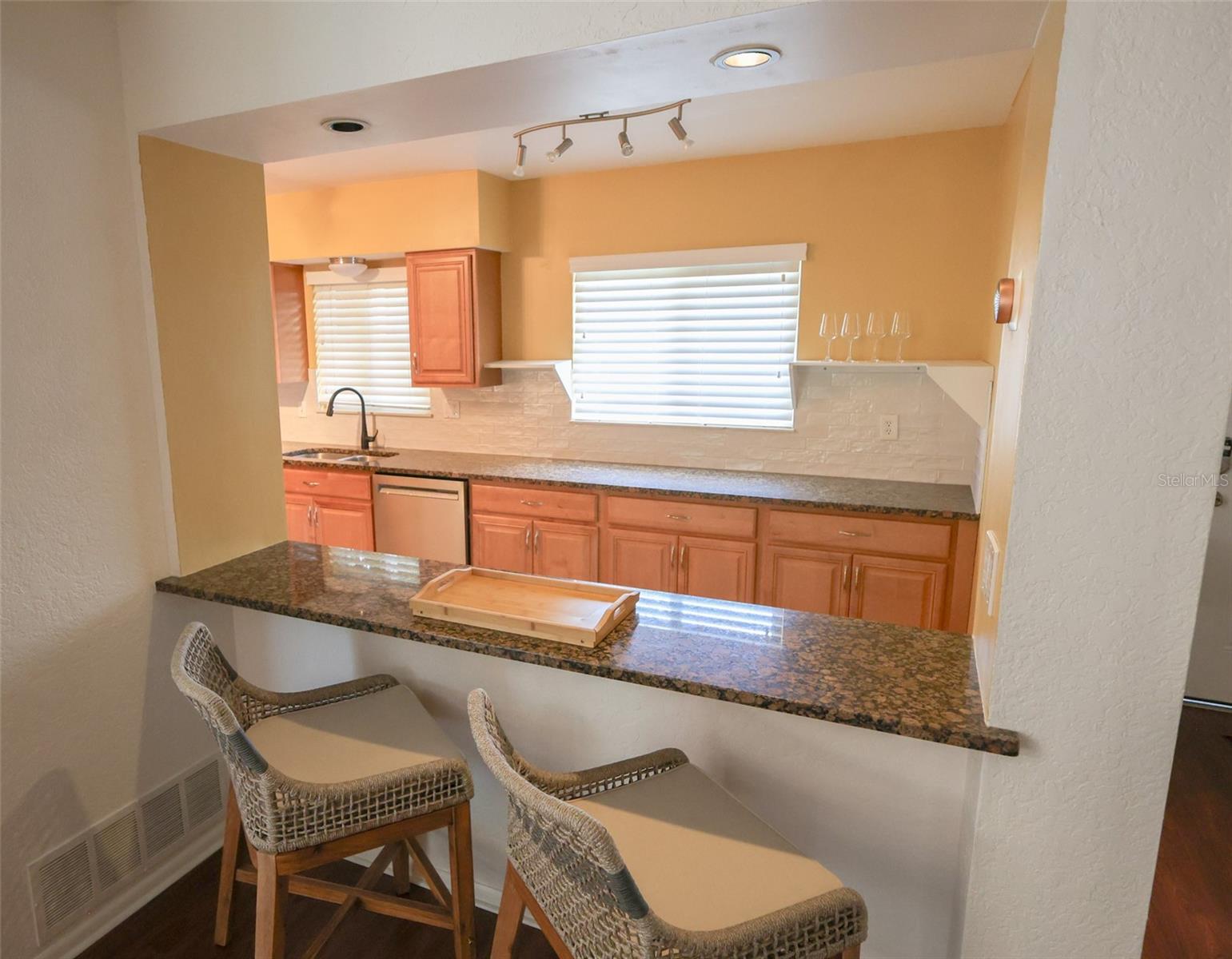 Image 10 of 27 For 1601 Palmwood Drive