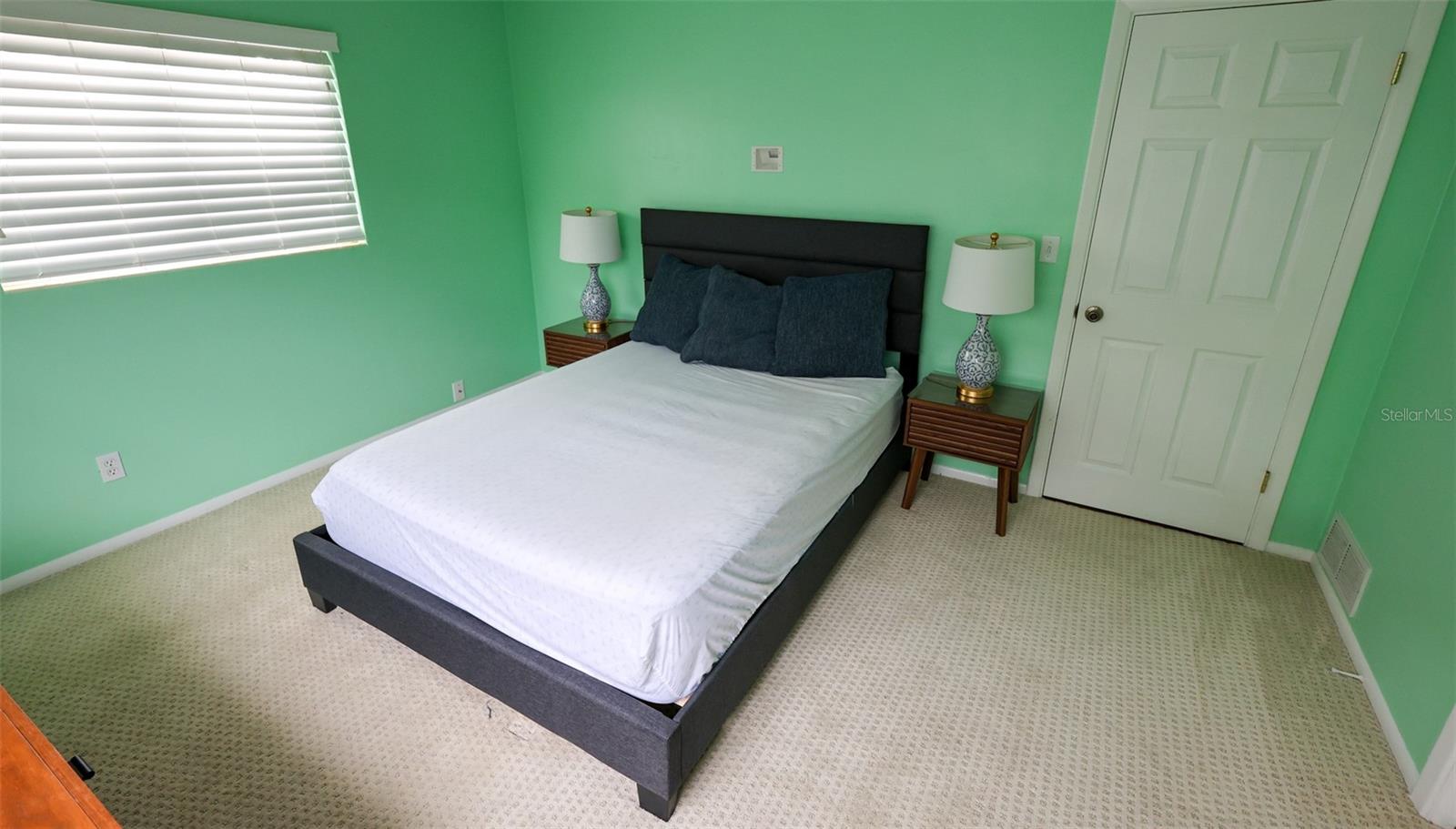 Image 17 of 27 For 1601 Palmwood Drive