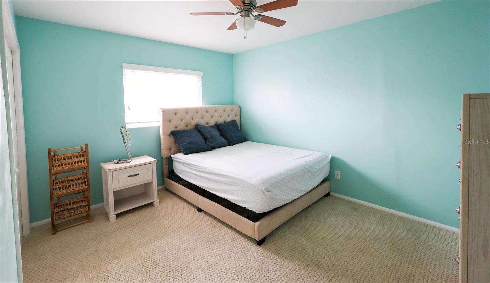 Image 21 of 27 For 1601 Palmwood Drive