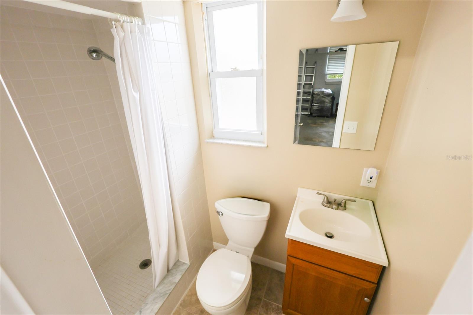 Image 22 of 27 For 1601 Palmwood Drive