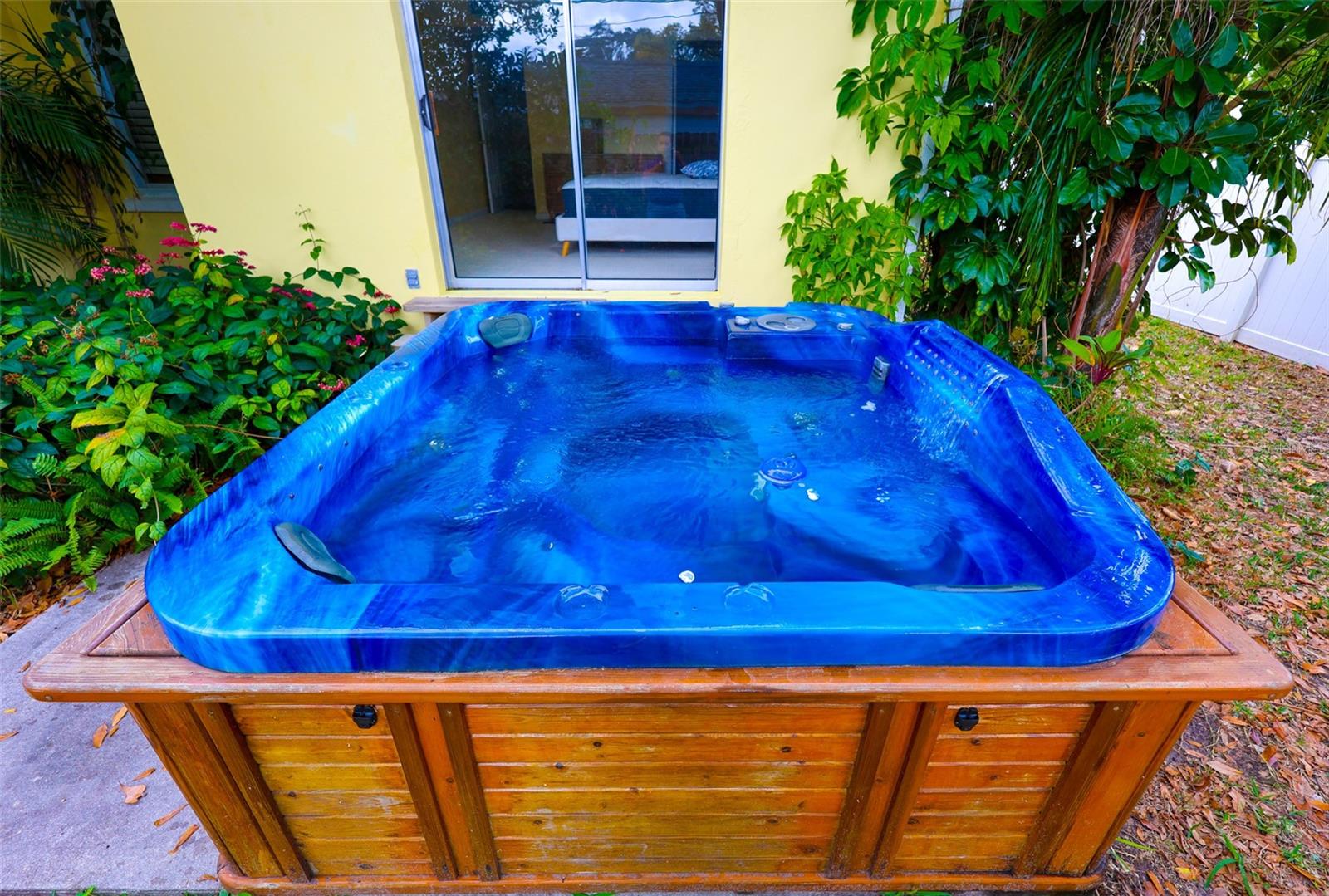 Image 3 of 27 For 1601 Palmwood Drive