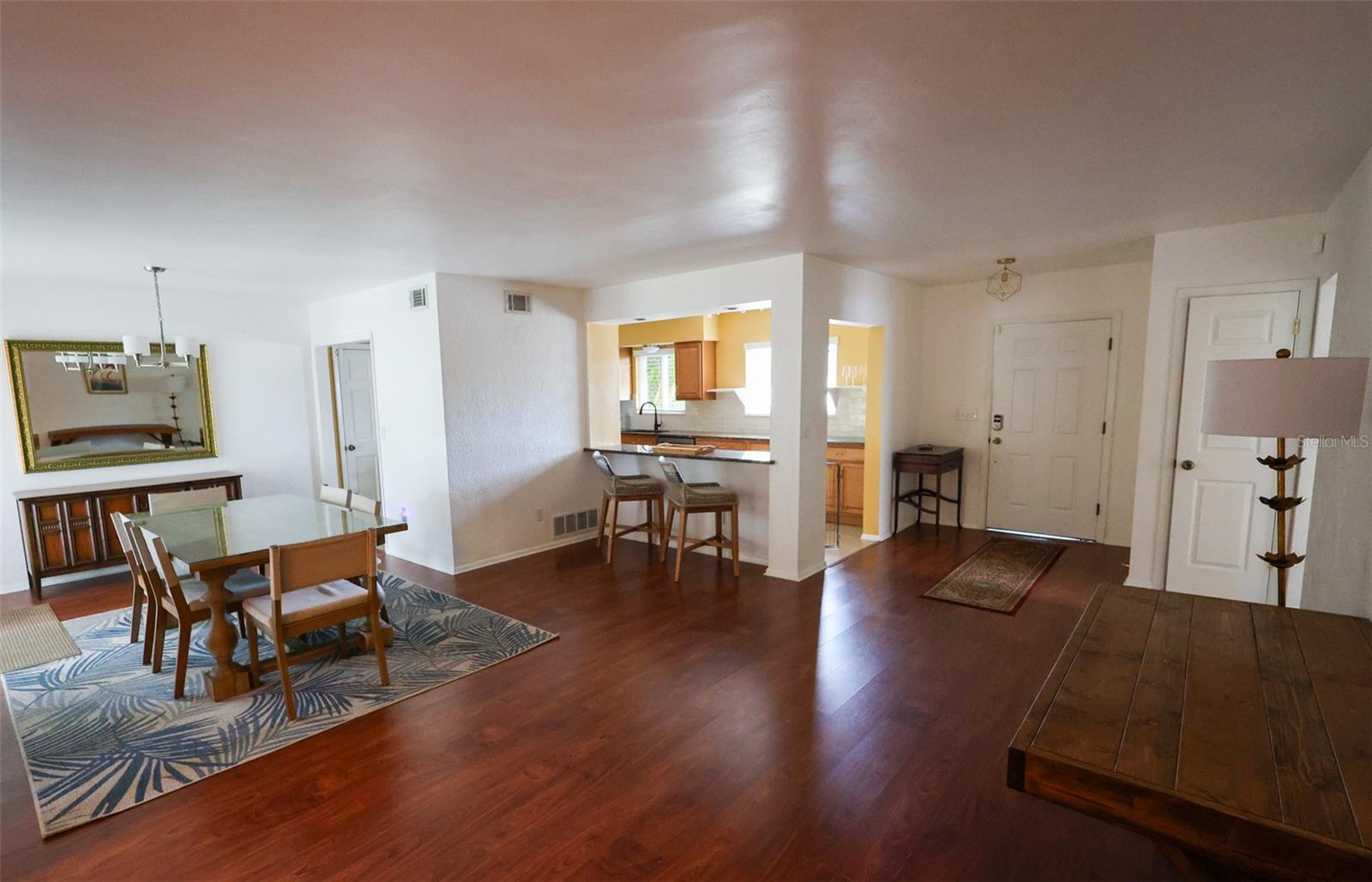 Image 6 of 27 For 1601 Palmwood Drive