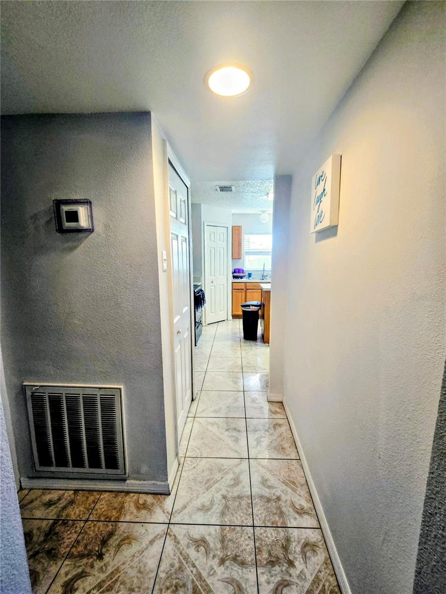 Image 17 of 68 For 5391 Baldock Avenue