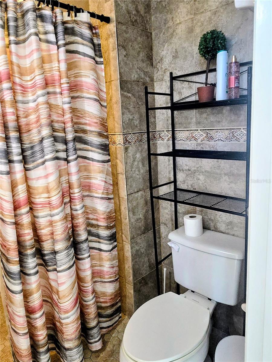 Image 32 of 68 For 5391 Baldock Avenue