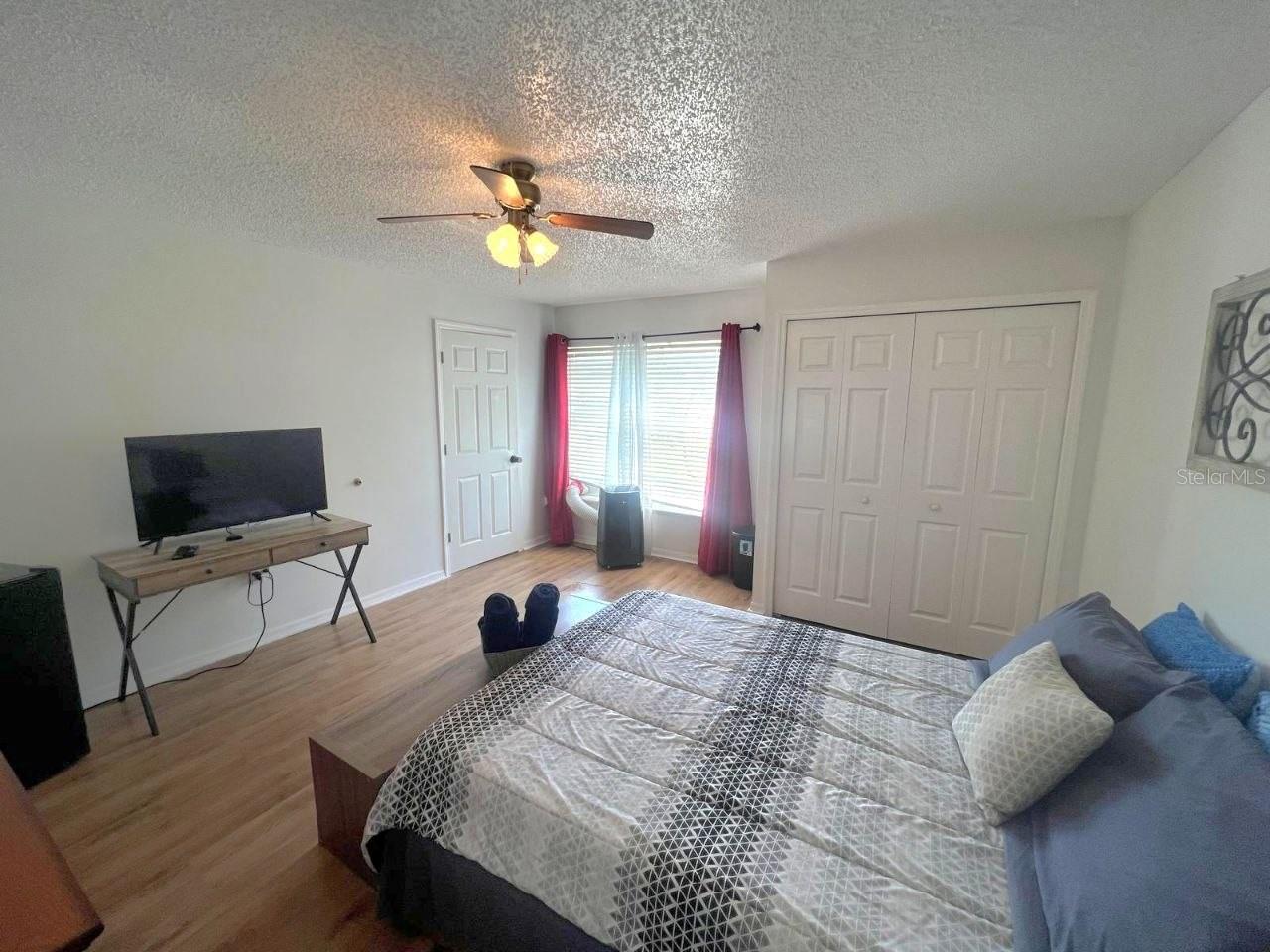 Image 36 of 68 For 5391 Baldock Avenue