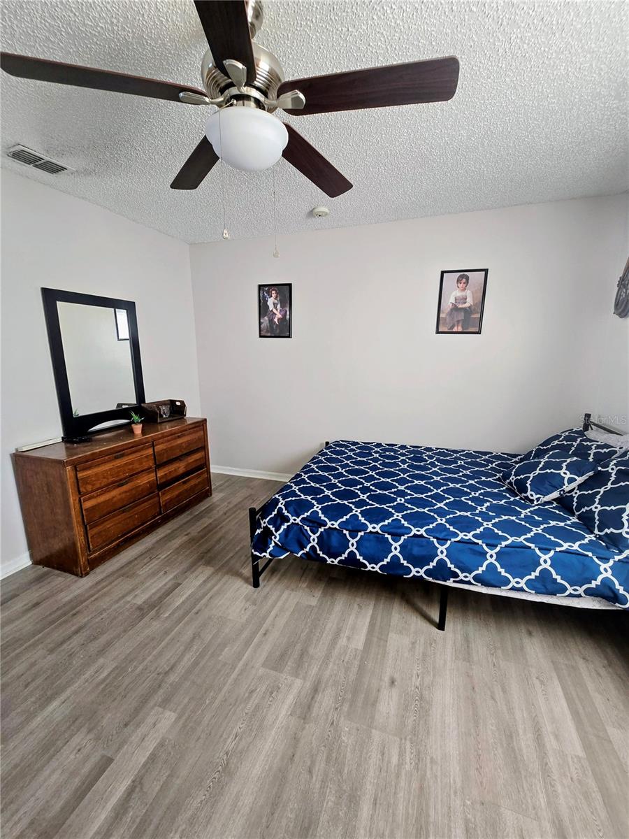 Image 44 of 68 For 5391 Baldock Avenue