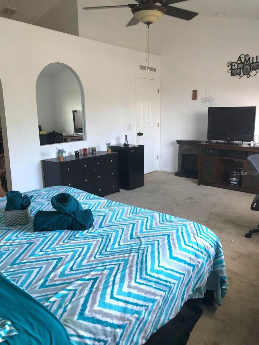 Image 47 of 68 For 5391 Baldock Avenue