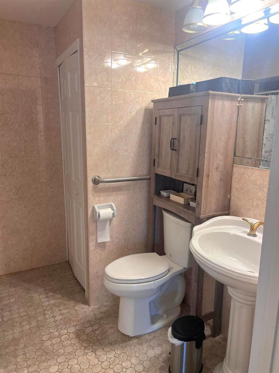 Image 60 of 68 For 5391 Baldock Avenue