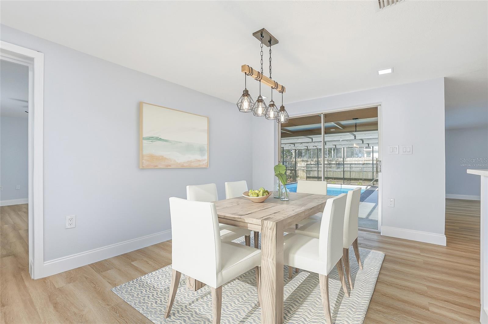 Image 13 of 47 For 9821 Lakeside Lane