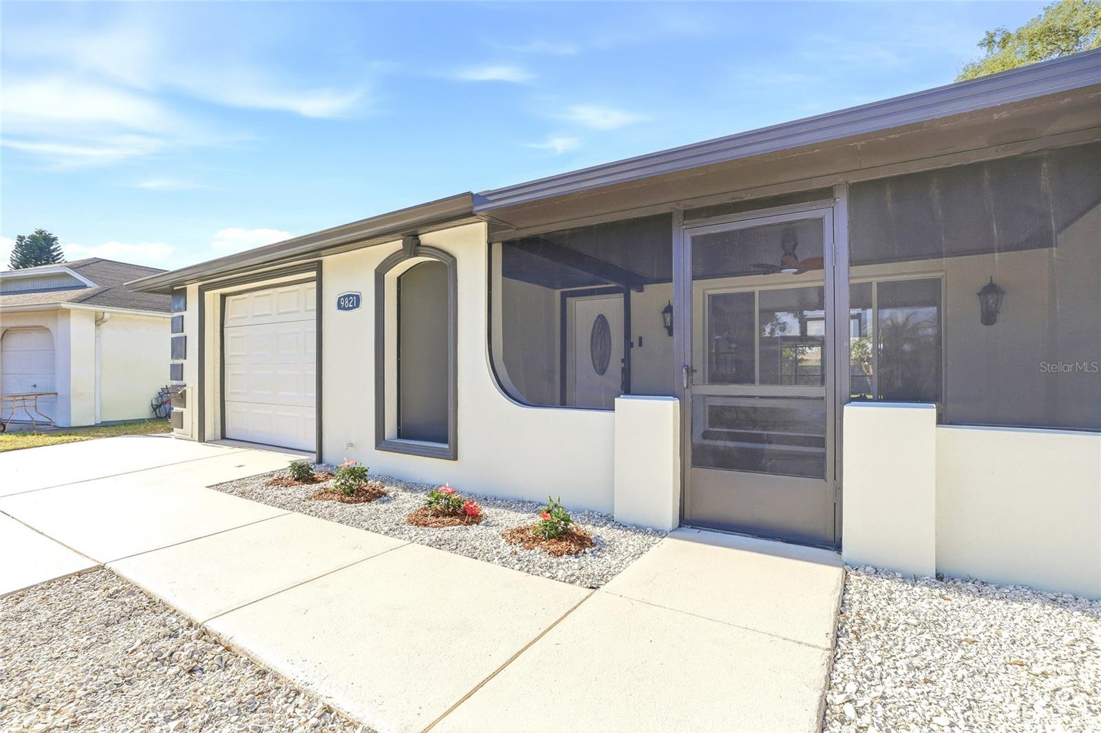 Image 46 of 47 For 9821 Lakeside Lane