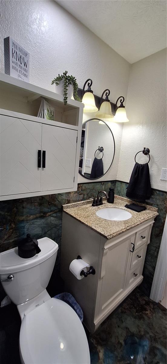 Image 11 of 53 For 5950 49th Avenue N