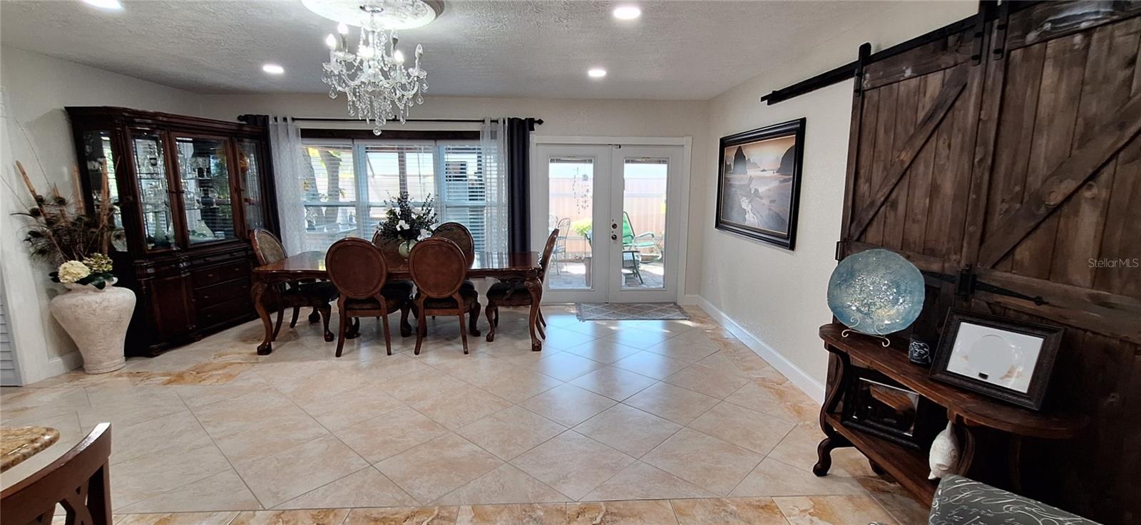 Image 20 of 53 For 5950 49th Avenue N