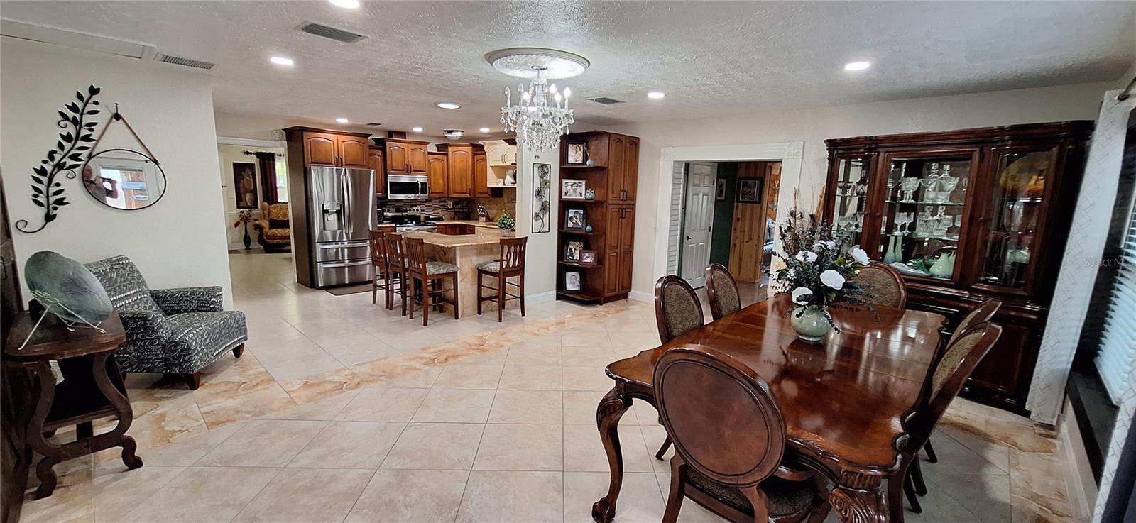 Image 21 of 53 For 5950 49th Avenue N