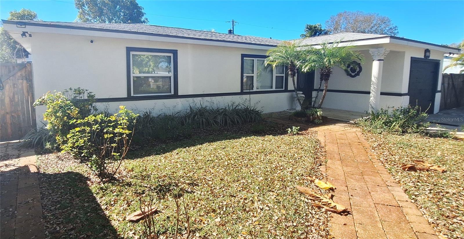 Image 3 of 53 For 5950 49th Avenue N